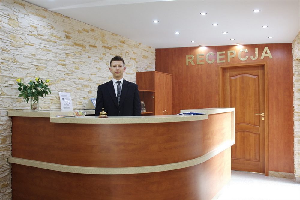 阿德勒公寓酒店 克拉科夫 外观 照片