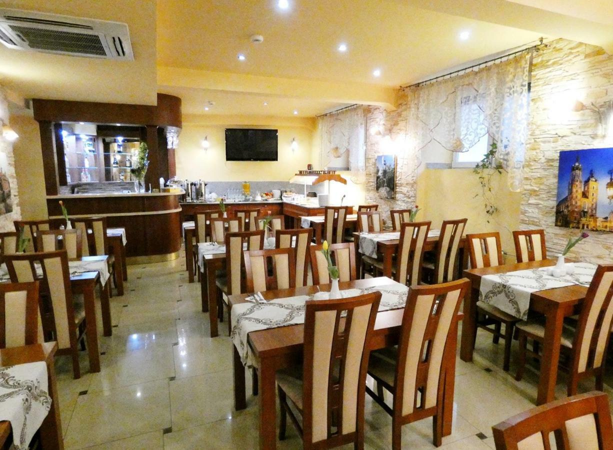 阿德勒公寓酒店 克拉科夫 外观 照片